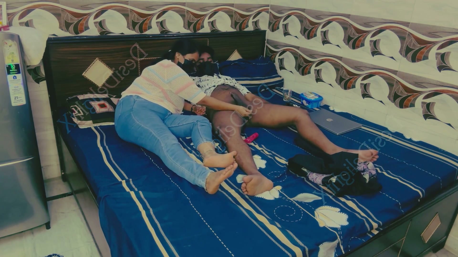 Frame 8