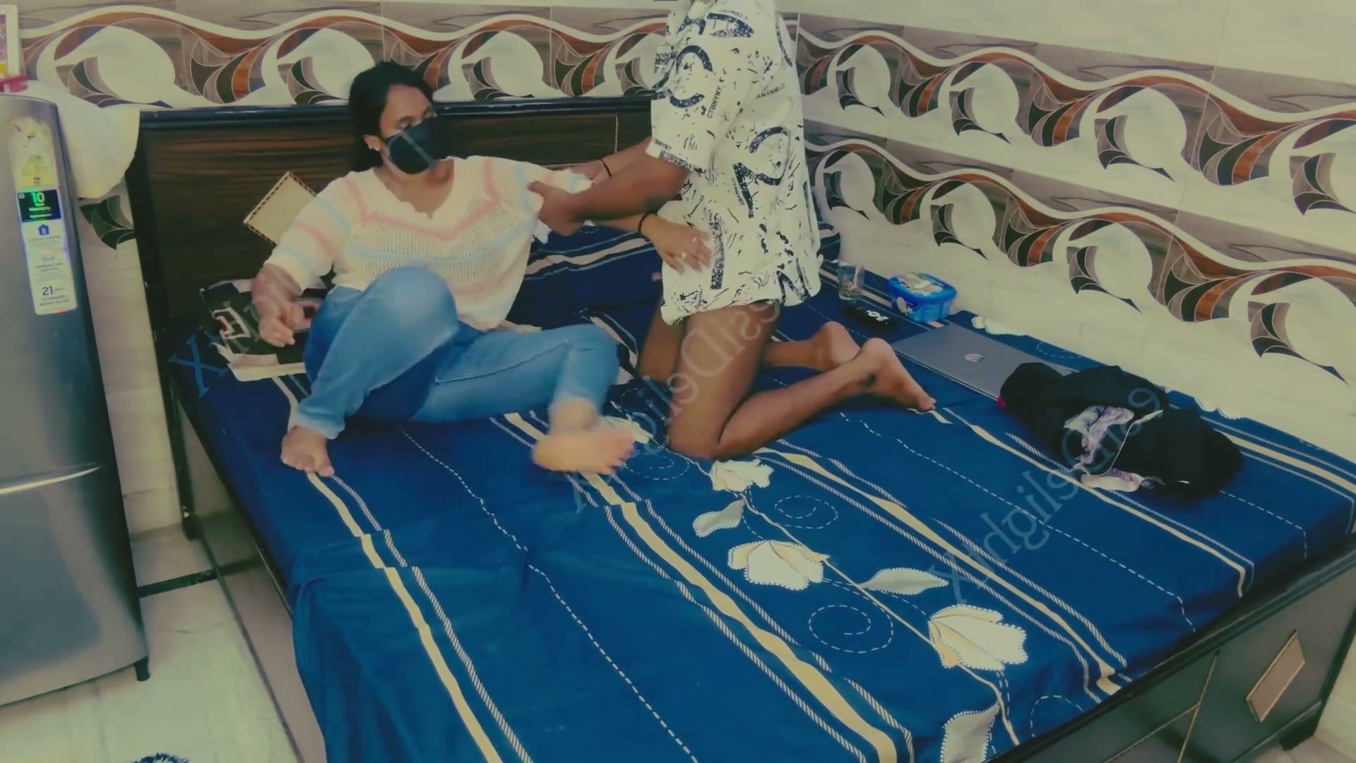 Frame 10