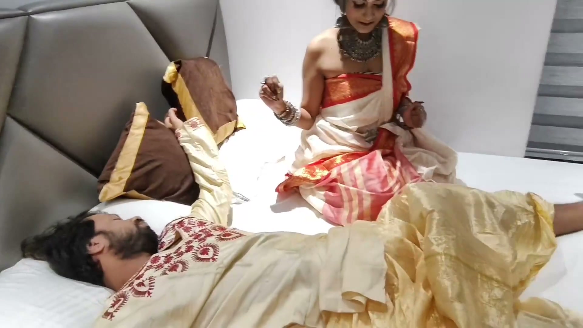 Frame 4
