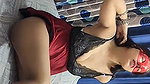 Shalini ne chut se pani nikala black dildo se