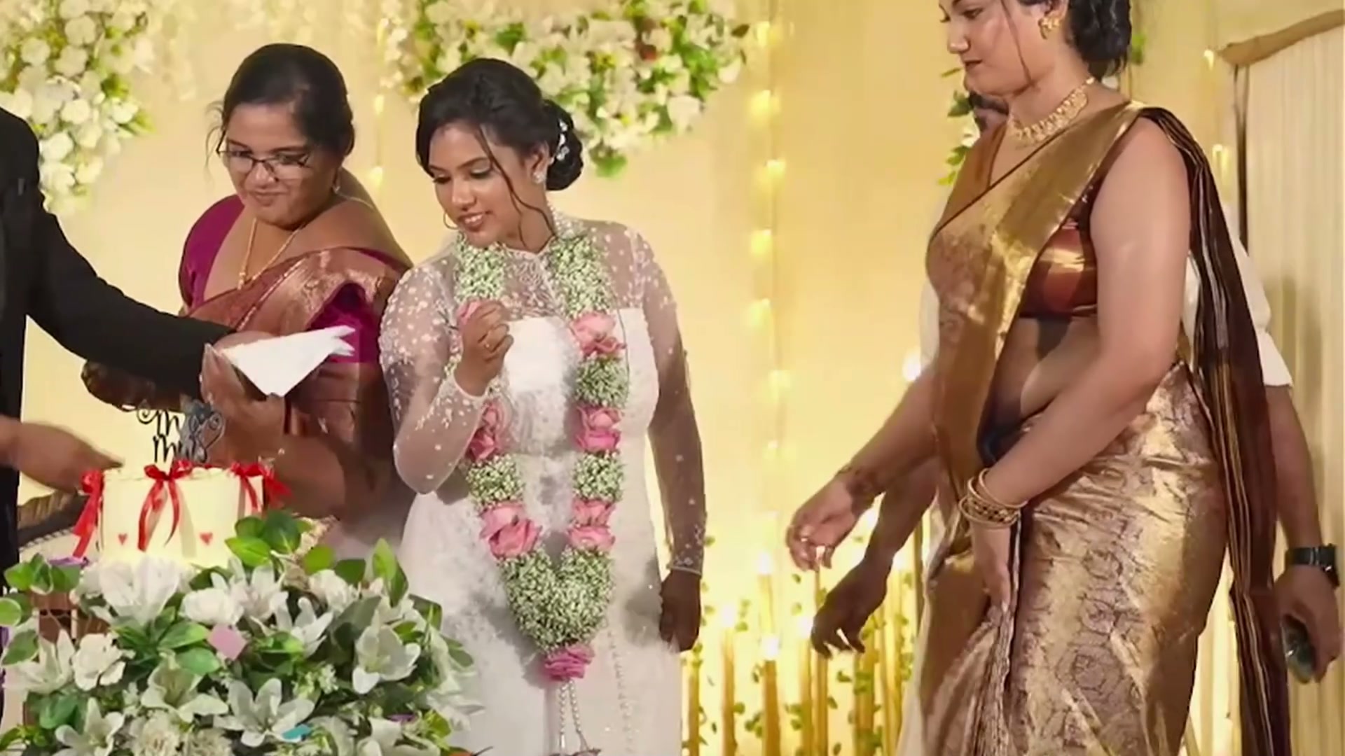 Frame 9
