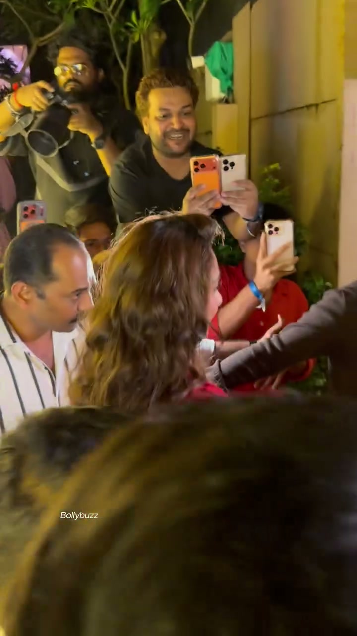 Frame 9