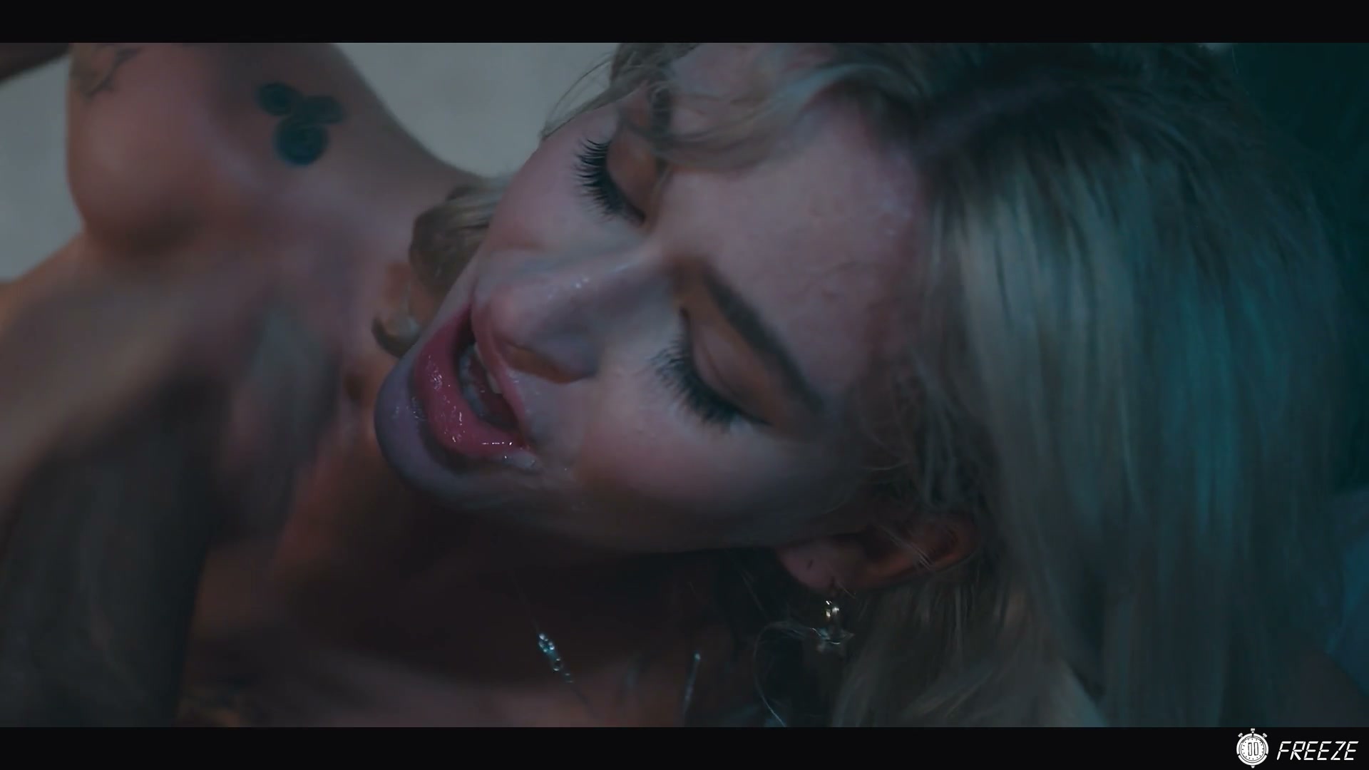 Frame 9
