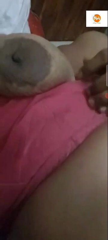 Tamil pavi