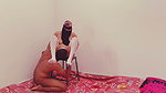 Muslim Bhabhi ki chudai ghar me guske choot mardiya