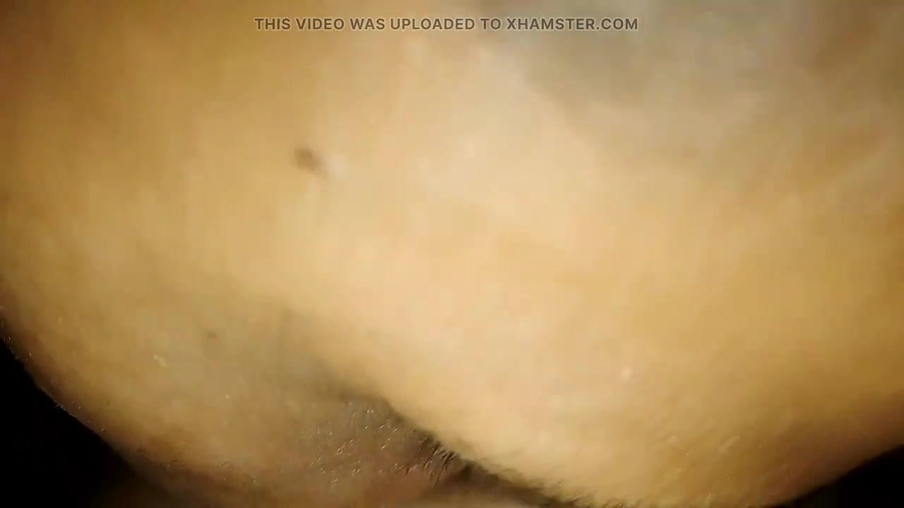 Desi hot bhabhi Boobs pressing in Hotel