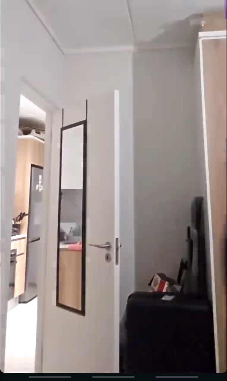 Frame 8