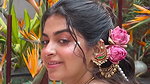hot malayali girl sexy in traadtional white kerala costume 1
