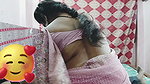 Shilpa Bhabhi Ne Lon Ki Kist Apni Choot Chudwa Ker Lon Ki Kist Adada Kiya