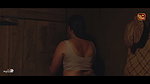 An Unknown Sinhala babe hot scene – Midriff show, Intimate 1