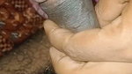 Desi wife ka chut me ungli