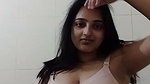 BEAUTIFUL SEXY DESI MAAL SHOWING BIGBOOBS 1
