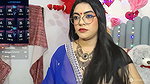 Hot bengali girl show her hot cleavage 1