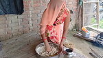 Apne he stepsister ki friend ko virgin pussy fuck kiya or pussy ros nikal kar jiv se chata,gud ki ros pilaya.. a