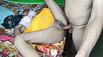 Hot Bhabhi Surprice 7 Inch Dragon Condome Fucking Small Pusssy and Enjoy with Darty Talking