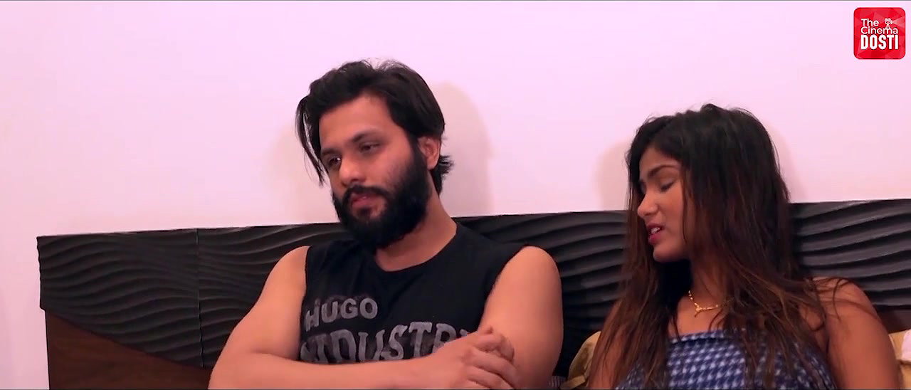Desi Maal Videshi Pose