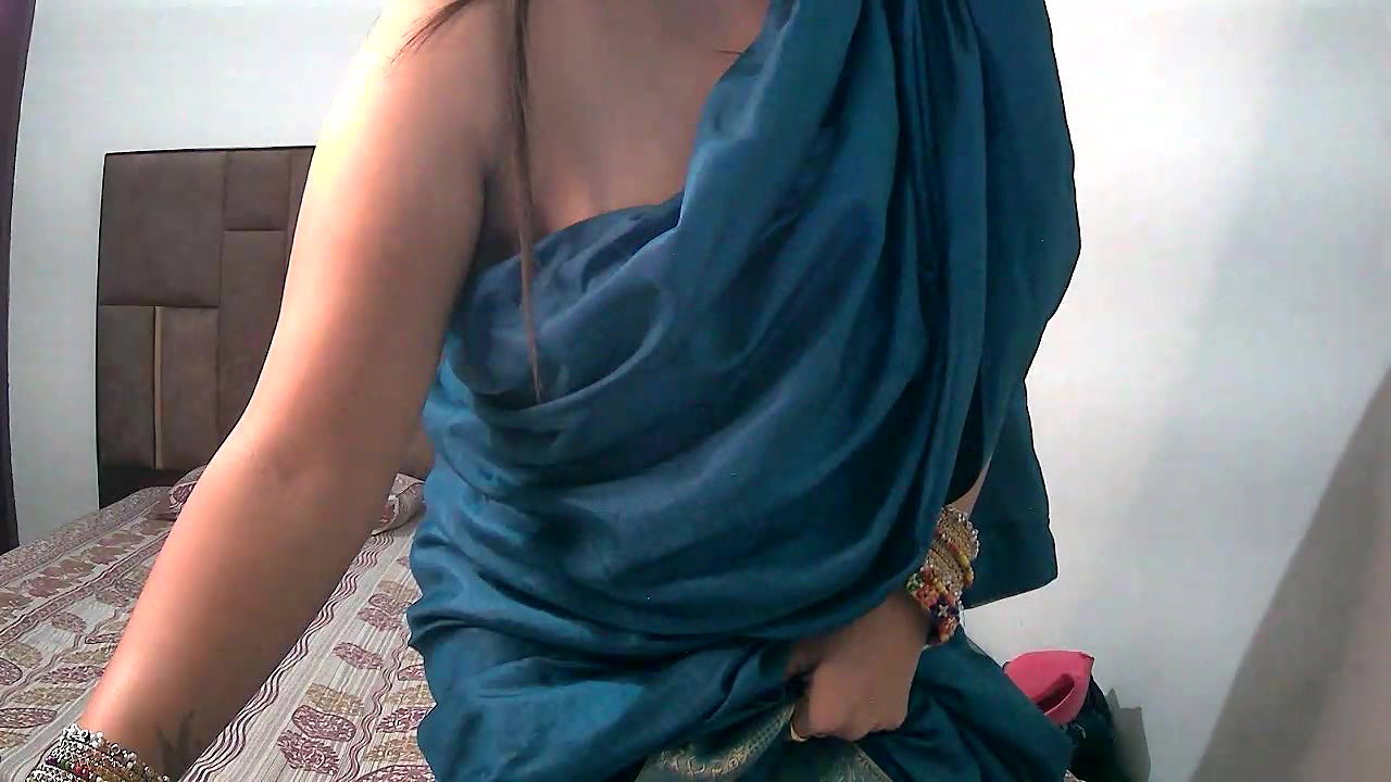 Stripchat-Public.Show-f-Kajal_G-2024.08.23.003231