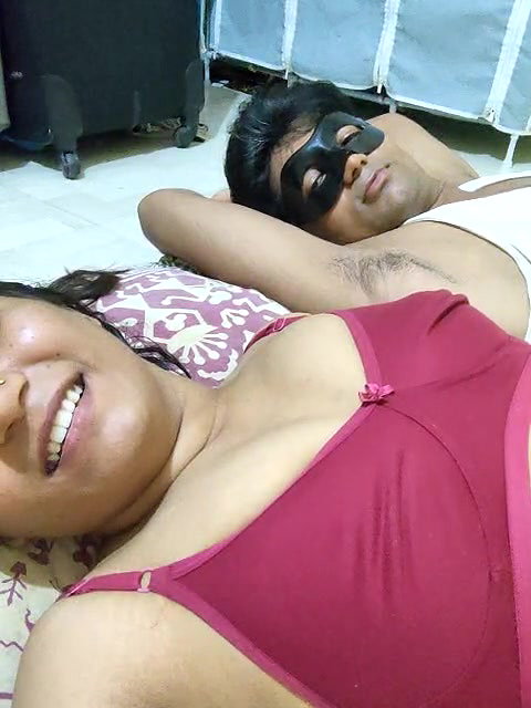 Stripchat-Public.Show-c-SexyIndianCouple-2024.08.15.174436