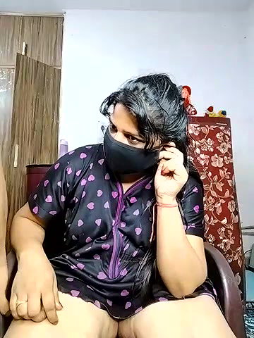 Stripchat-Public.Show-c-Amritanikhill-2024.08.11.072349