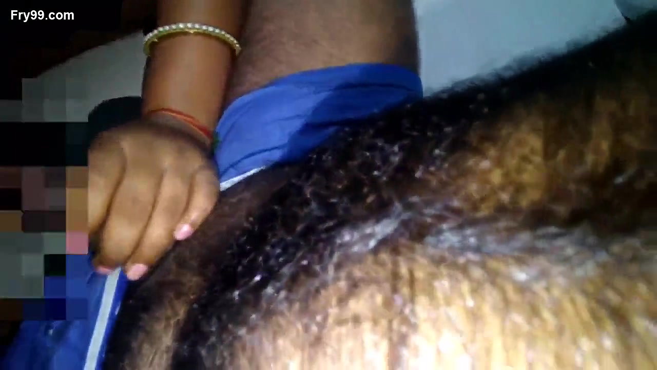 Girlfriend ko uske hi ghar me choda