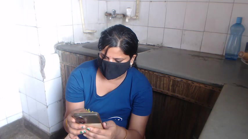Stripchat-Public.Show-c-Amritanikhill-2024.05.14.024704