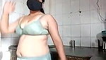 Stripchat-Public.Show-c-Amritanikhill-2024.04.29.015702