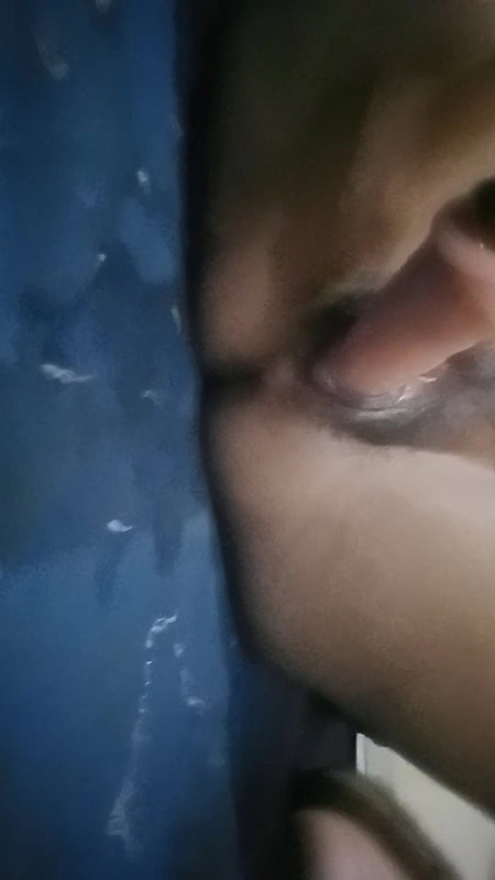 Sali nay jiya ji kobukar pussy may sex toy kay sath hot pussy lic