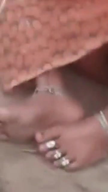 Desi village bhabi sexy pussy lc