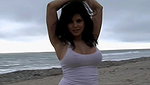 SunnyLeone_sunny_beach_HQ_4x3_2