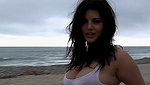 SunnyLeone_sunny_beach_HQ_4x3_2