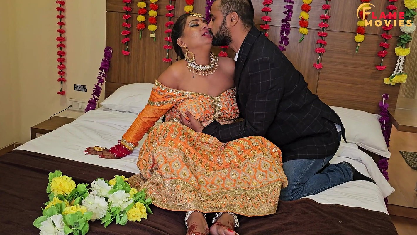 Razia Bhabhi Got Her Tight Pussy and Virgin Pussy Fucked by Client