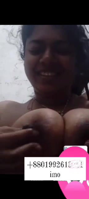 Desi Sexy Girl Squeezing Boobs