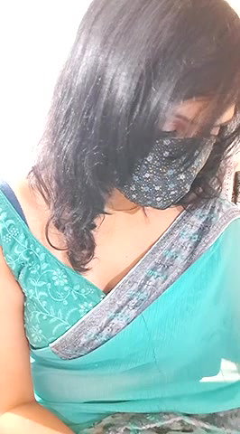 Stripchat-Public.Show-f-khushikhushi-2024.06.11.191407