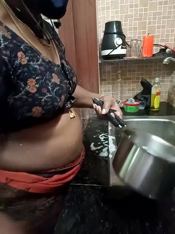 Stripchat-Public.Show-c-Tamil-hotwife-2024.05.22.044632
