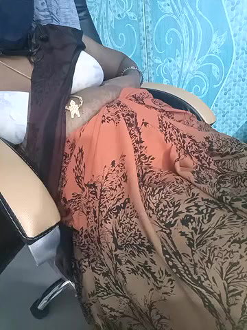Stripchat-Public.Show-c-Tamil-hotwife-2024.05.20.093555
