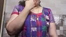 Desi sexy aunty open her dress