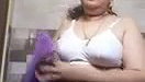 Desi sexy aunty open her dress