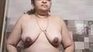 Desi sexy aunty open her dress