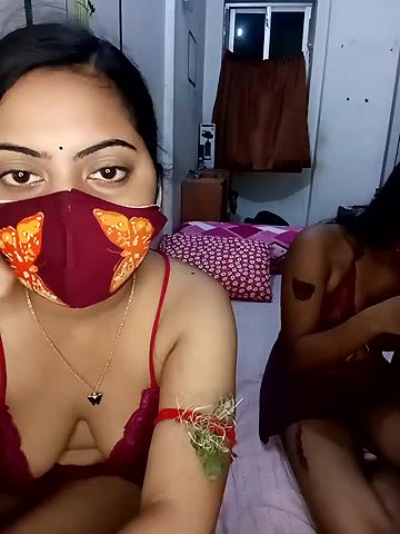 Stripchat-Public.Show-f-sexysoumi-2024.07.10.185248