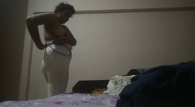 Mature milf bhabhi spying