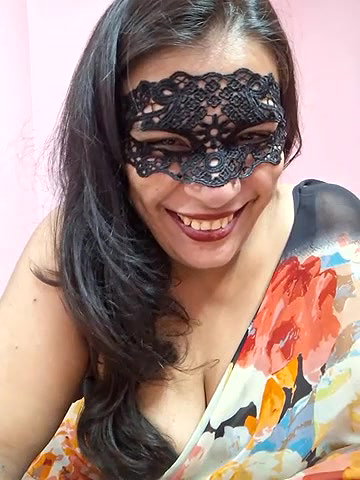 Stripchat-Public.Show-f-RADHAhot2-2024.07.24.035252