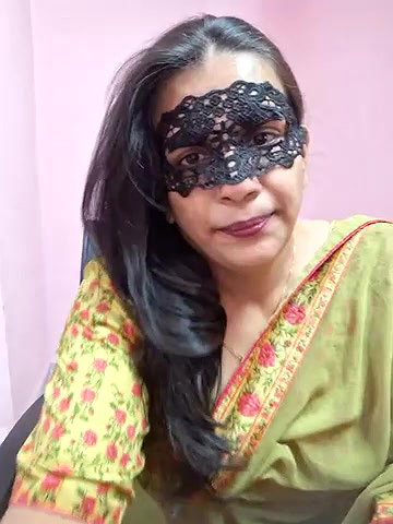 Stripchat-Public.Show-f-RADHAhot2-2024.07.14.063422