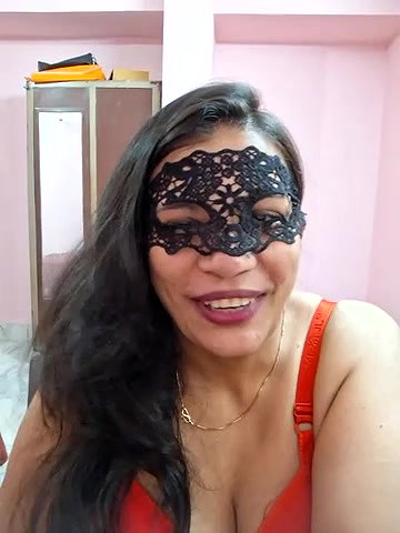 Stripchat-Public.Show-f-RADHAhot2-2024.04.30.071005