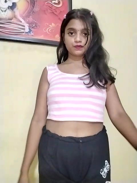 Stripchat-Public.Show-f-Kittu-13-2024.10.08.120451