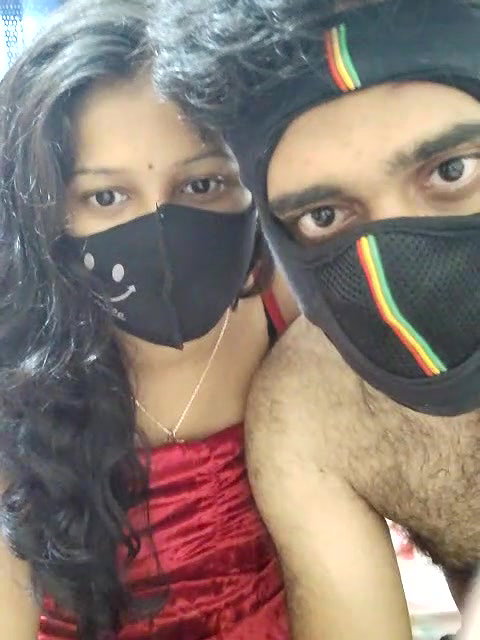 Stripchat-Public.Show-c-IND_COUPLE1-2024.04.17.092320