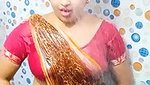 Desi Mature horny aunty wet