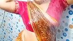 Desi Mature horny aunty wet
