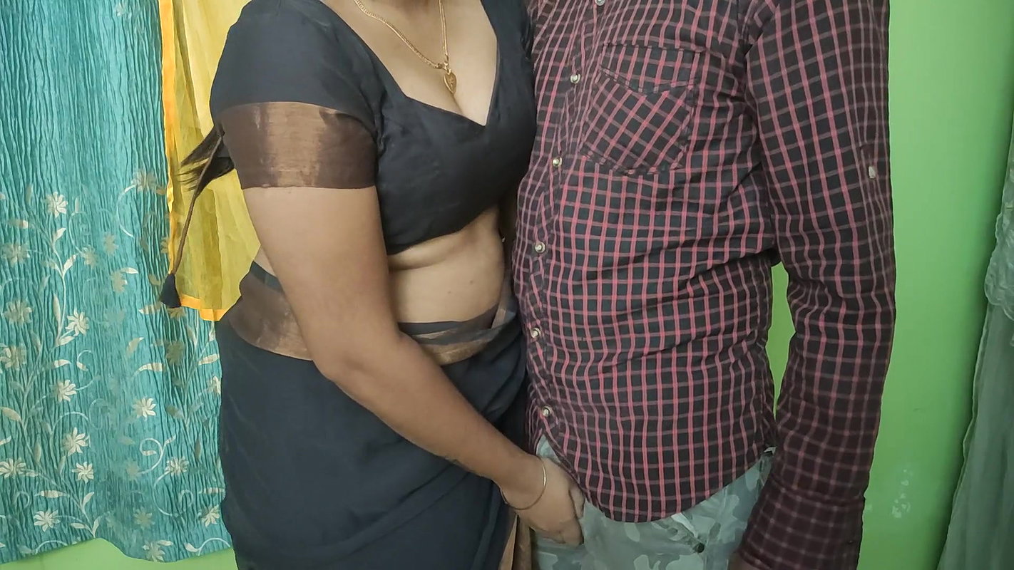 Mallu Girl Boy Romance, Mallu Girl Saree Drop Romance, Mallu Couple Romantic Fun, Malayali Couple Romanc