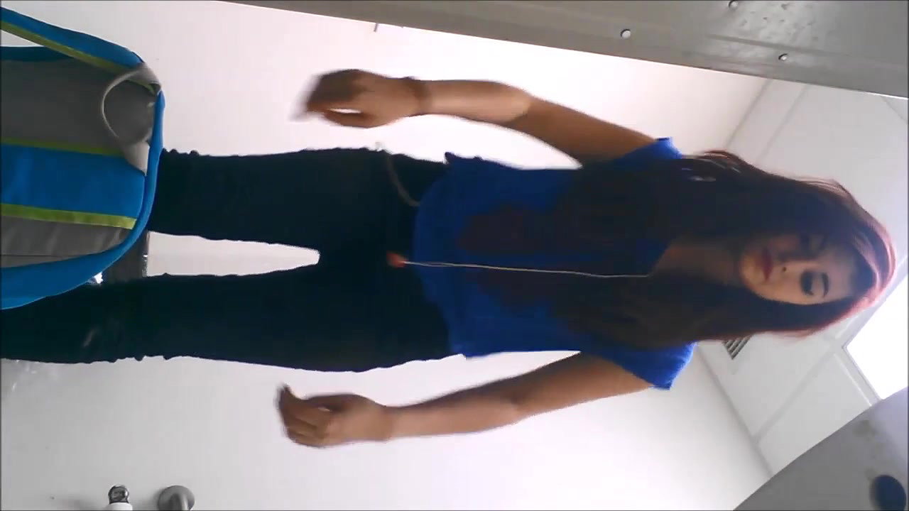 hot desi girl dress change