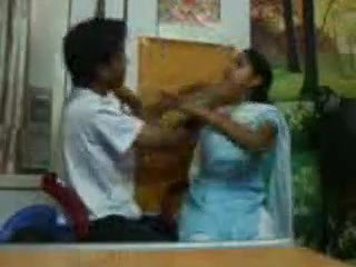 lucknow collehe couple hiddencam sex mms 2